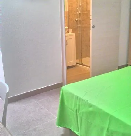 Feudo D'arneo Πανσιόν Torre Lapillo