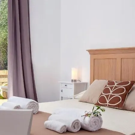 Feudo D'arneo 4* 토레 라필로