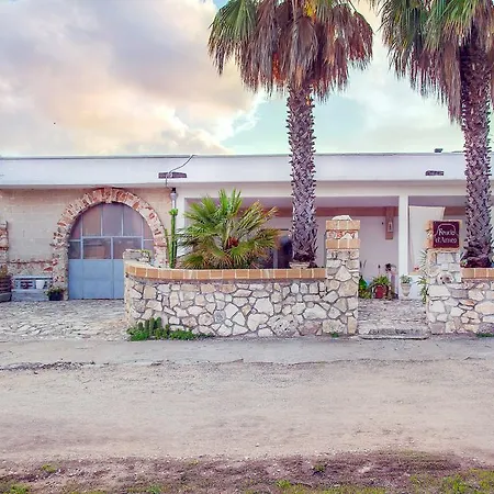 Feudo D'arneo Maison d'hôtes Torre Lapillo