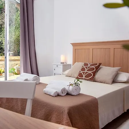 게스트하우스 Feudo D'arneo