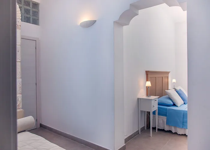 招待所 Feudo D'arneo 4*