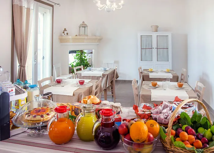 Feudo D'arneo 招待所 托雷拉皮罗