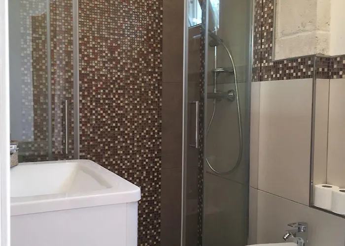 招待所 Feudo D'arneo 4*